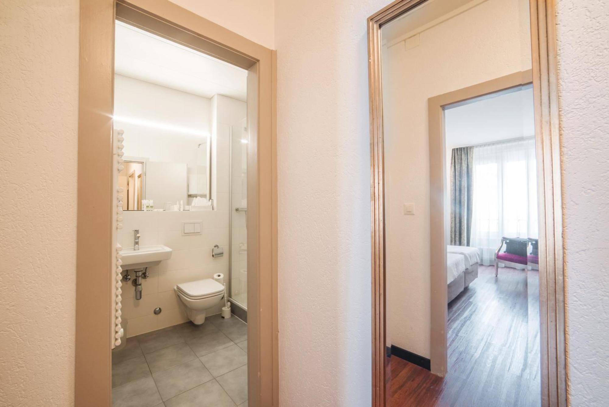 Hotel Montana Geneva Ruang foto