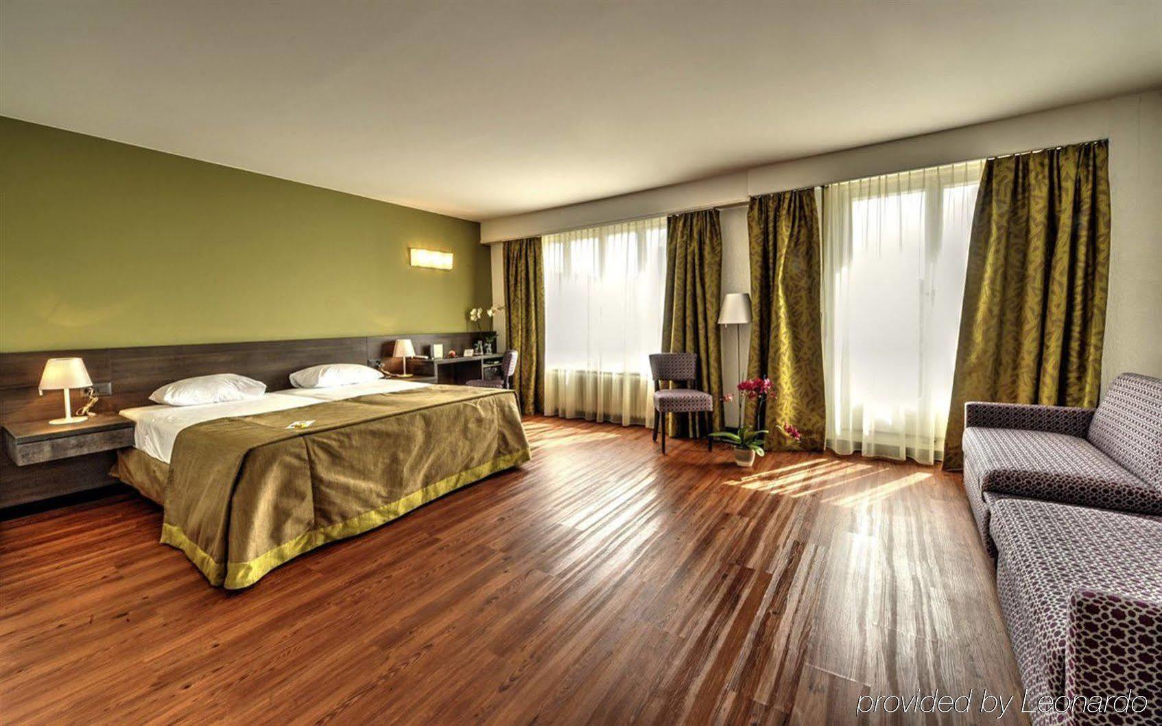 Hotel Montana Geneva Bagian luar foto